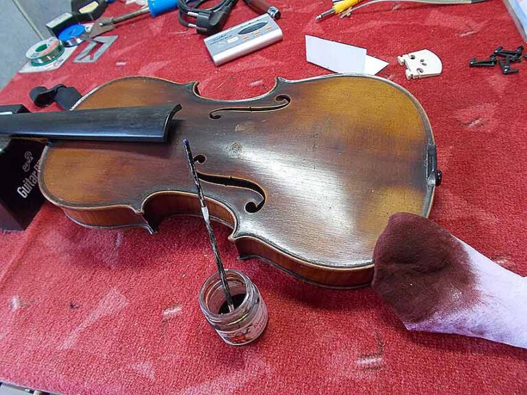 Violinen Reparatur