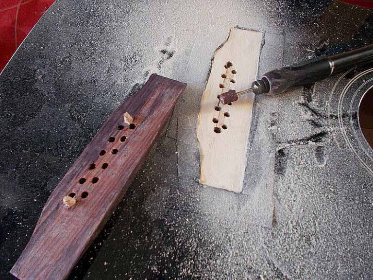 Zwölfsaitige Gitarre Steg erneuern (abschleifen)